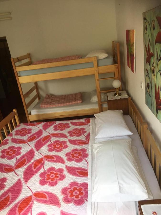 Hostel-Sezanalokev B&B Экстерьер фото