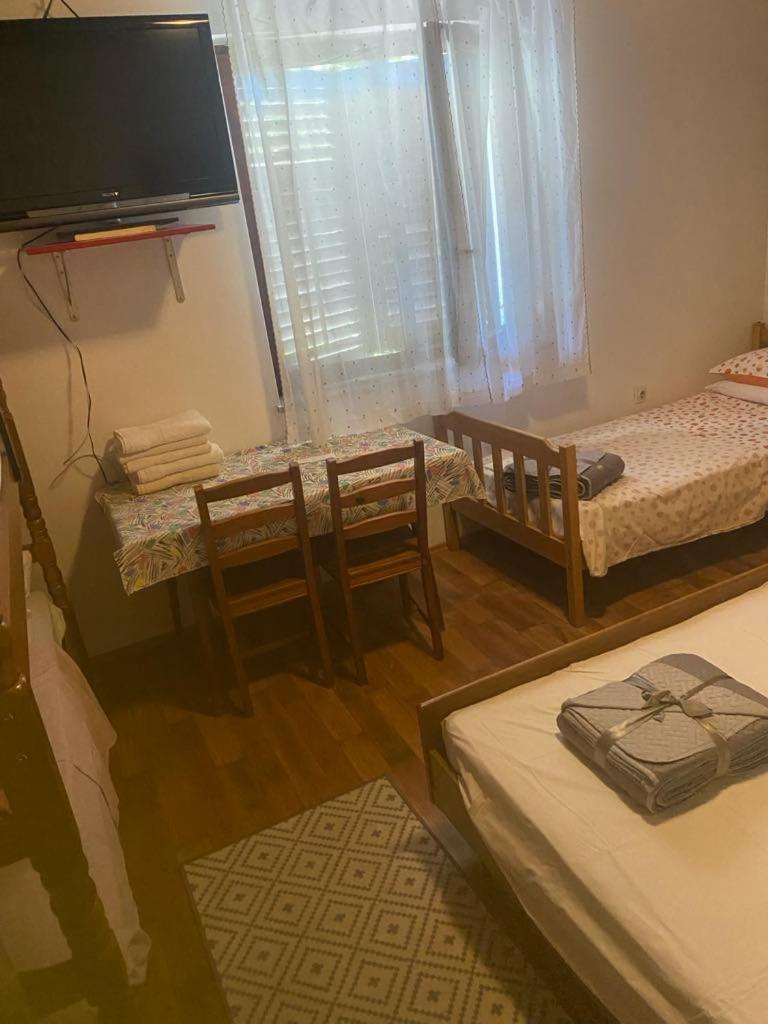 Hostel-Sezanalokev B&B Экстерьер фото